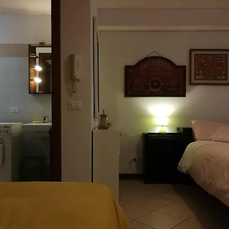 Casa Di Amici Bed & Breakfast Campagnano Di Roma Exterior photo
